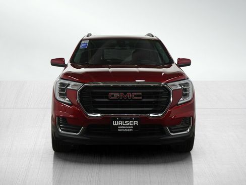 Used 2022 GMC Terrain SLE w/ Driver Convenience Package image 8