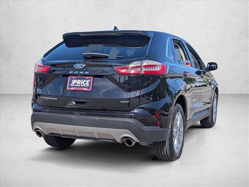 Used 2022 Ford Edge Titanium AWD/4WD image 5