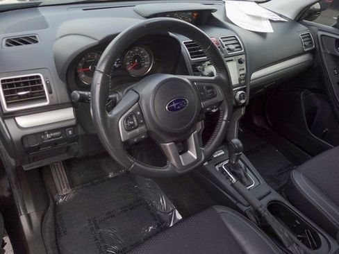 Used 2017 Subaru Forester 2.0XT Premium image 10