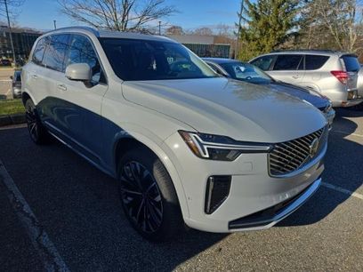 Used 2025 Volvo XC90 T8 Plus