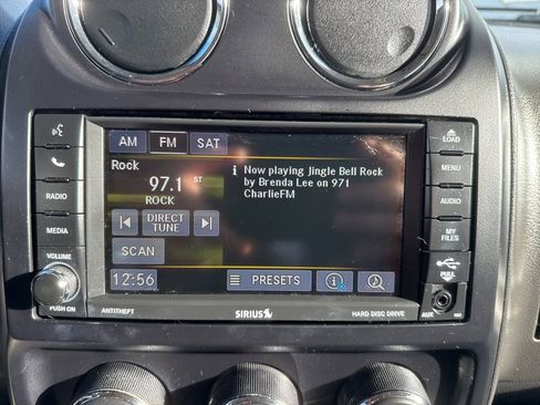 Used 2016 Jeep Patriot High Altitude image 38