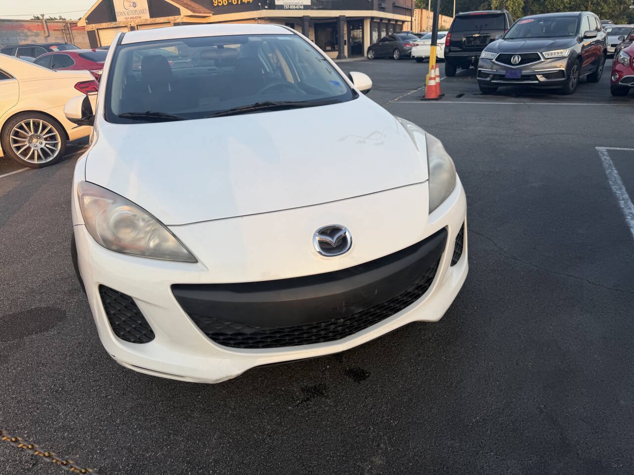 Used 2012 MAZDA MAZDA3 i Sport FWD image 4