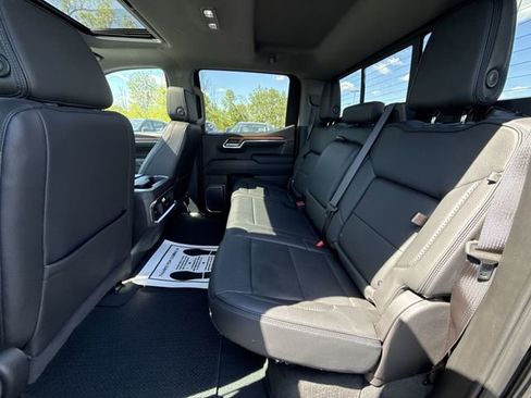 Certified 2023 GMC Sierra 1500 Denali w/ Denali Reserve Package AWD/4WD image 25