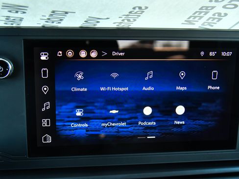 Used 2024 Chevrolet Silverado EV W/T image 25