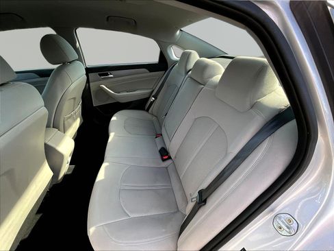 Used 2018 Hyundai Sonata SEL FWD image 22