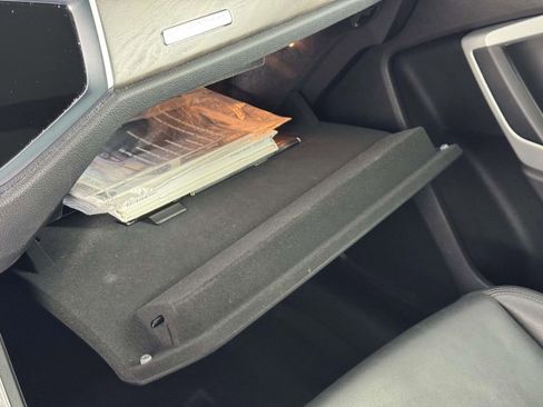 Used 2020 Audi Q3 2.0T Premium Plus w/ Premium Plus Package image 31