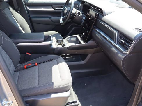 Used 2026 GMC Terrain Elevation FWD image 16