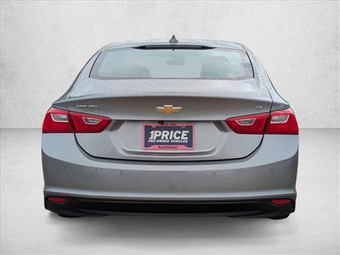 Used 2024 Chevrolet Malibu LT FWD image 7