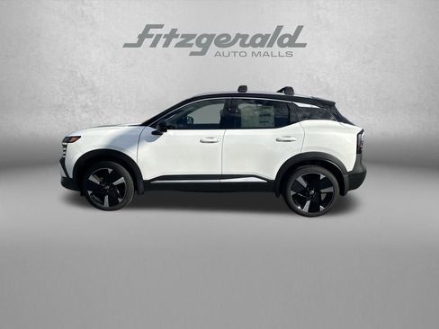 New 2026 Nissan Kicks SR w/ Cold Weather Package AWD/4WD image 4