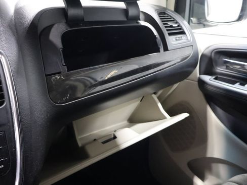 Used 2012 Dodge Grand Caravan Crew w/ Crew Value Pkg FWD image 24