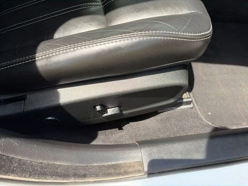 Used 2020 Chrysler 300 S RWD image 39
