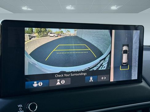 New 2026 Honda Pilot Touring image 25