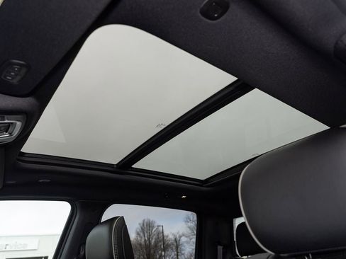 Used 2023 RAM 1500 Limited image 22