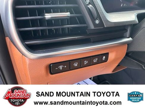 Used 2025 Kia Telluride SX X-Line AWD/4WD image 14