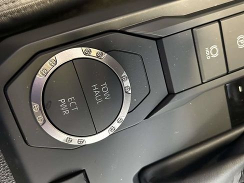 Used 2026 Toyota Tacoma SR5 RWD image 22