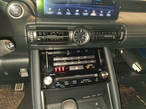 Used 2025 Lexus IS 350 F Sport w/ Navigation Package image 20