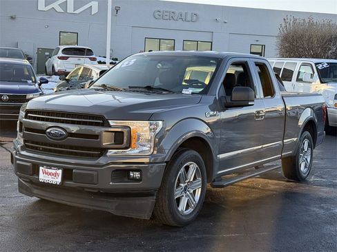 Used 2018 Ford F150 XLT w/ Equipment Group 301A Mid image 4