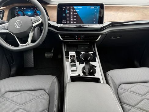 Certified 2026 Volkswagen Atlas SE AWD/4WD image 11