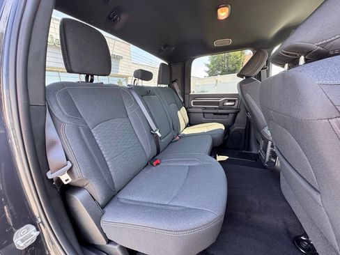 New 2026 RAM 2500 Big Horn AWD/4WD image 22