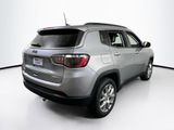 Used 2022 Jeep Compass Latitude image 5