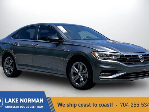 Used 2021 Volkswagen Jetta R-Line FWD image 1
