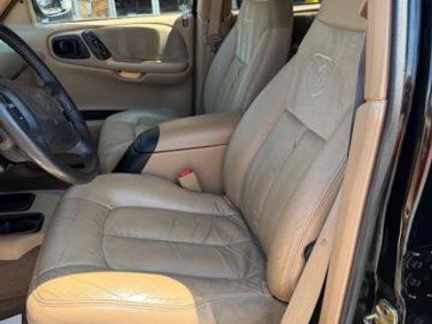 Used 1999 Dodge Durango 4WD image 8