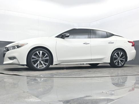 Used 2018 Nissan Maxima 3.5 SV image 21