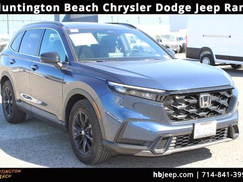 Used 2025 Honda CR-V Sport image 1