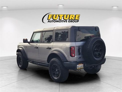 Certified 2023 Ford Bronco Wildtrak image 8