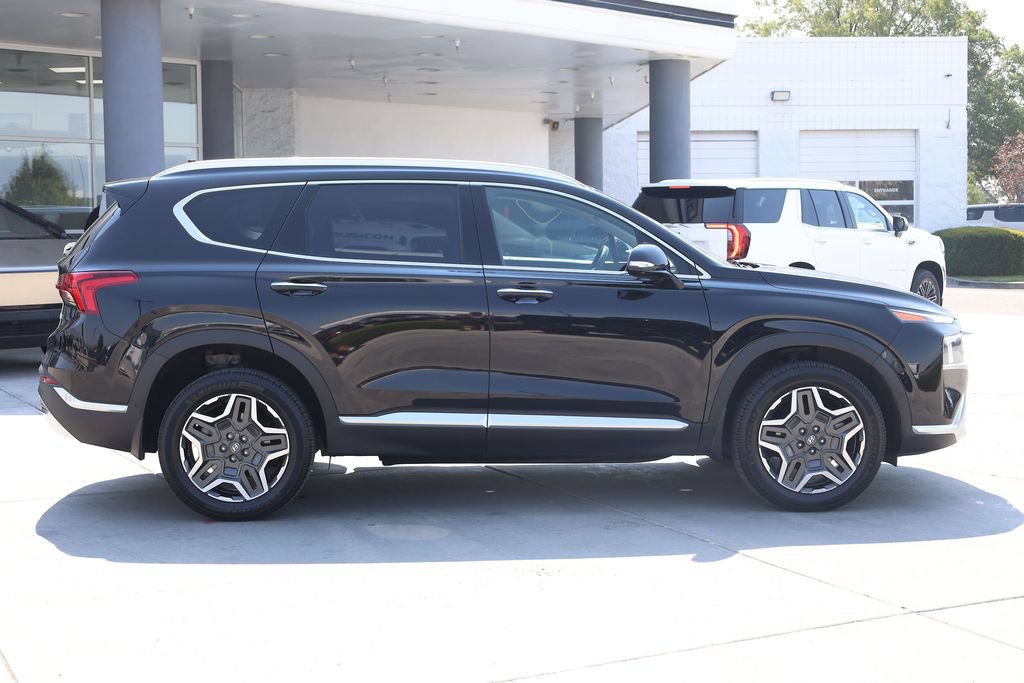 Used 2023 Hyundai Santa Fe Limited w/ Cargo Package AWD/4WD image 7