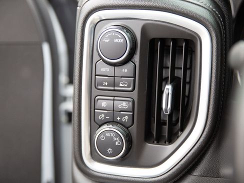 Used 2020 Chevrolet Silverado 1500 RST w/ All-Star Edition image 18