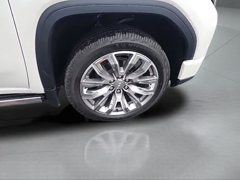 Used 2023 GMC Sierra 1500 Denali w/ Denali Reserve Package image 18