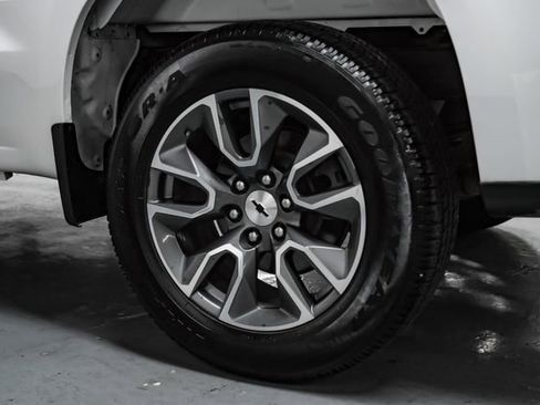 Used 2021 Chevrolet Silverado 1500 RST w/ Z71 Off-Road Package image 51