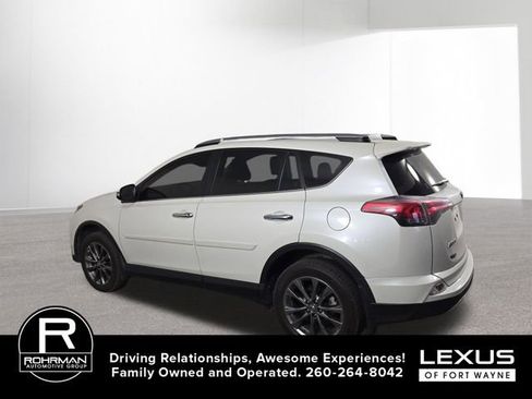 Used 2018 Toyota RAV4 Limited w/ Protection Package FWD image 10
