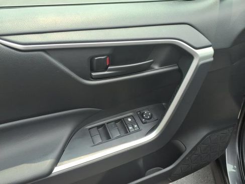 Used 2024 Toyota RAV4 LE FWD image 11