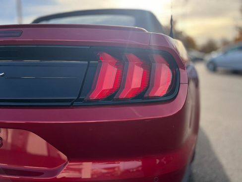 Used 2020 Ford Mustang Convertible w/ Equipment Group 101A RWD image 34