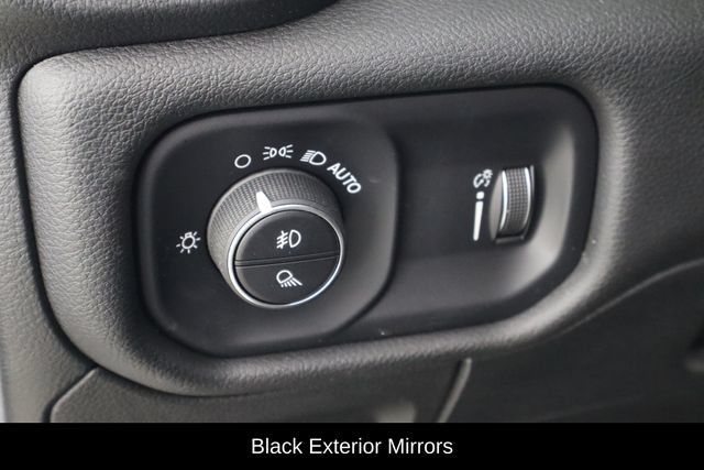 Used 2023 RAM 1500 Big Horn AWD/4WD image 22