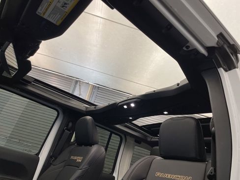 New 2025 Jeep Wrangler Unlimited Rubicon 392 image 16