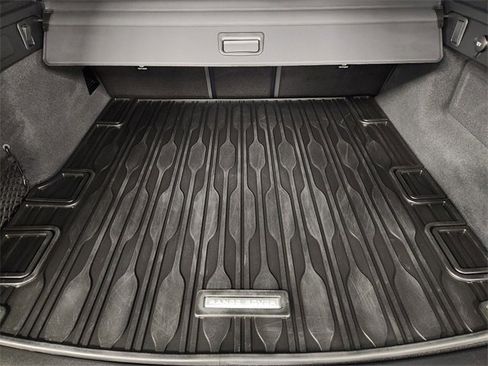 Used 2026 Land Rover Range Rover Velar Dynamic SE image 31