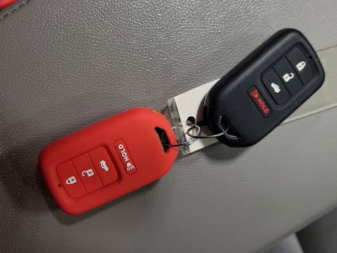 Used 2020 Honda Accord LX image 14