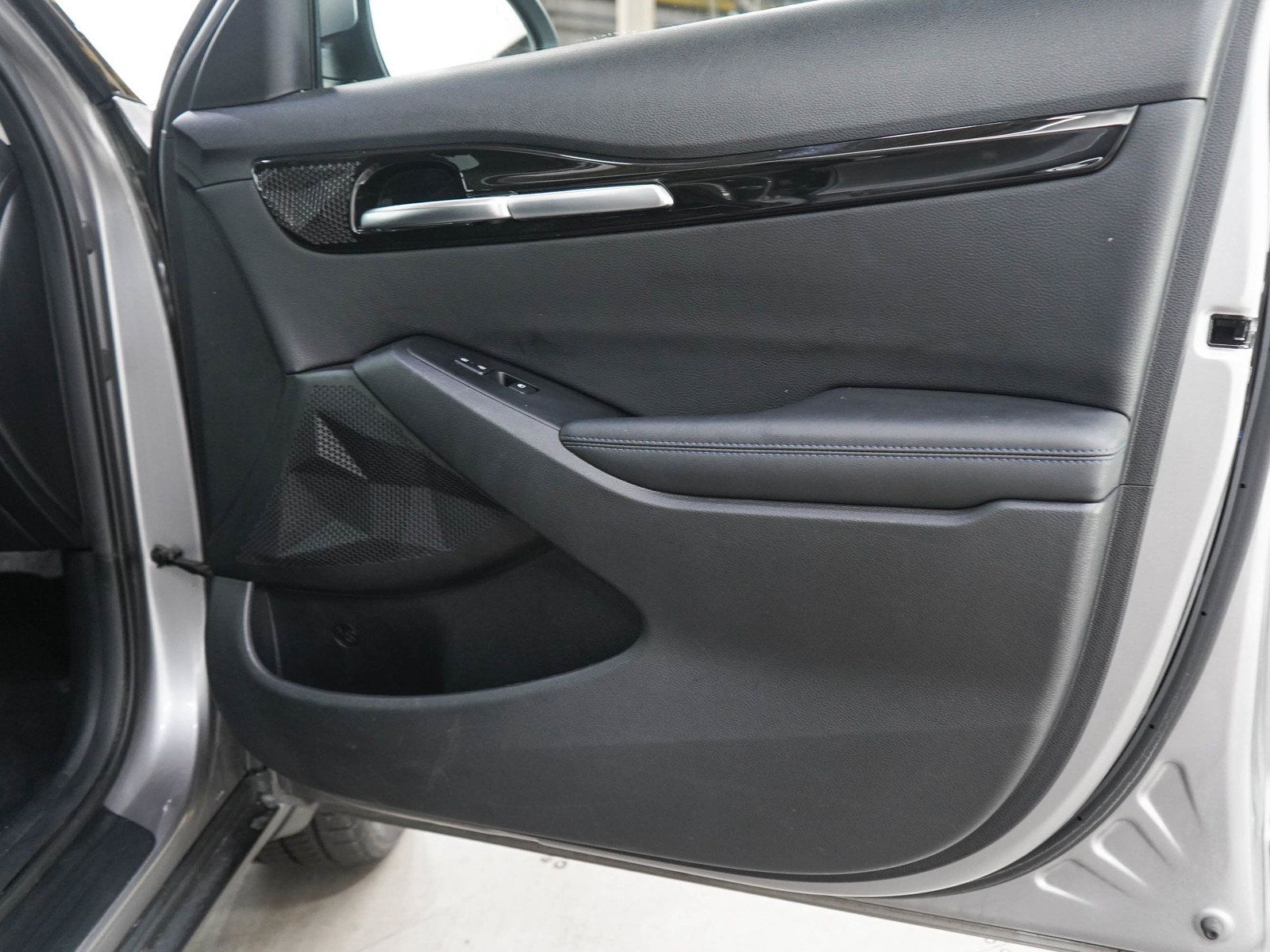 Used 2022 Kia Seltos Nightfall Edition AWD/4WD image 10