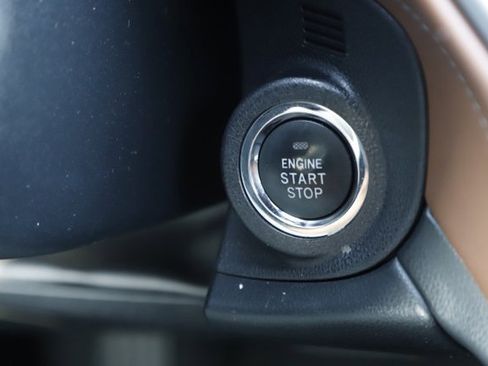 Used 2020 Subaru Outback Touring XT image 25