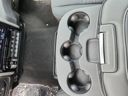 New 2025 RAM 2500 Tradesman image 16