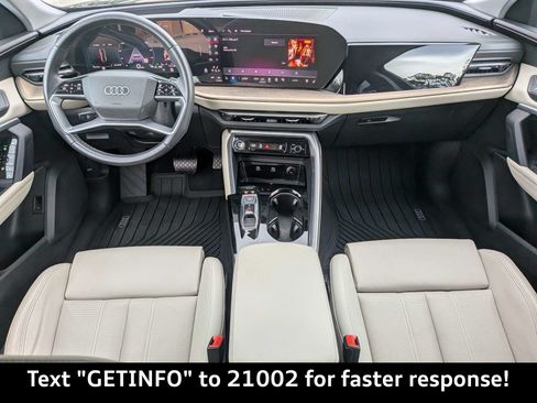 Certified 2025 Audi Q5 Premium Plus w/ Premium Plus AWD/4WD image 20