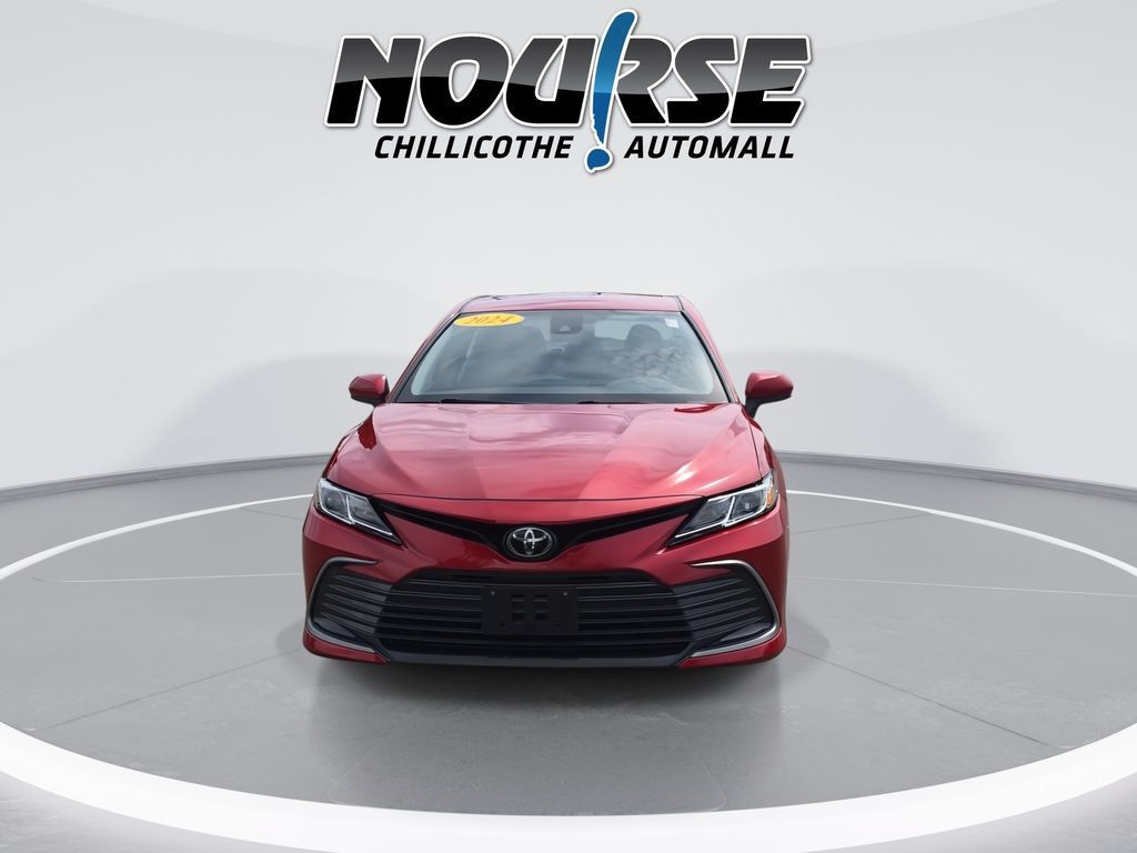 Used 2024 Toyota Camry LE FWD image 3