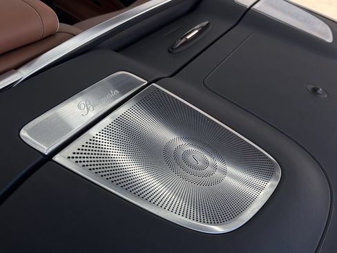Used 2017 Mercedes-Benz S 550 Cabriolet image 28