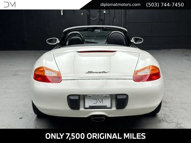 Used 2000 Porsche Boxster RWD image 8