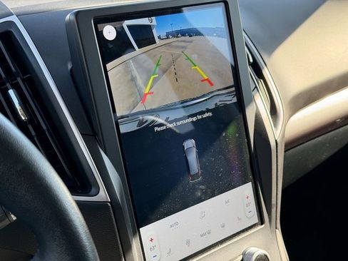 Used 2024 Ford Edge SEL image 31