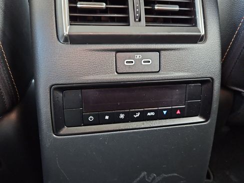 Used 2024 MAZDA CX-90 Plug-In Hybrid w/ Preferred image 24