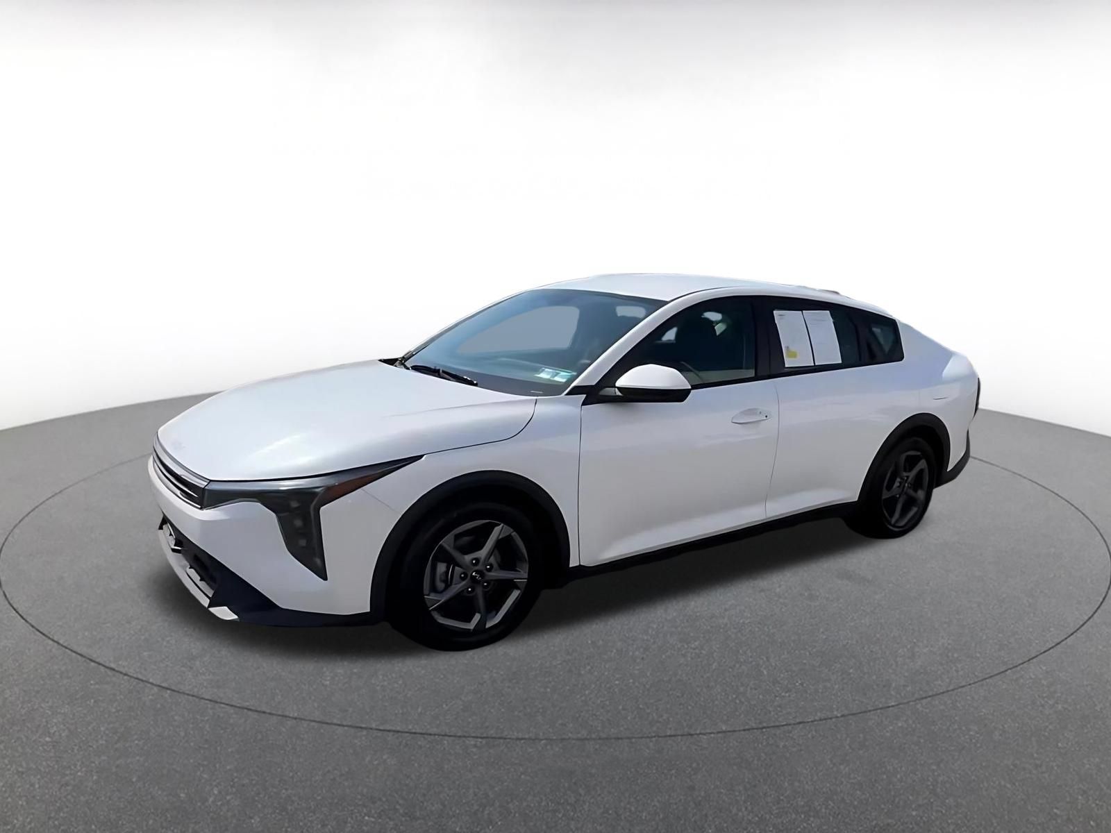 Used 2025 Kia K4 FWD image 8